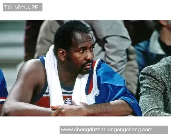 李静的篮球人生：从赛场到人生的启示与反思