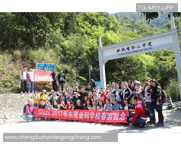 王伟亲授攀岩技巧与心得体会助你轻松征服高峰