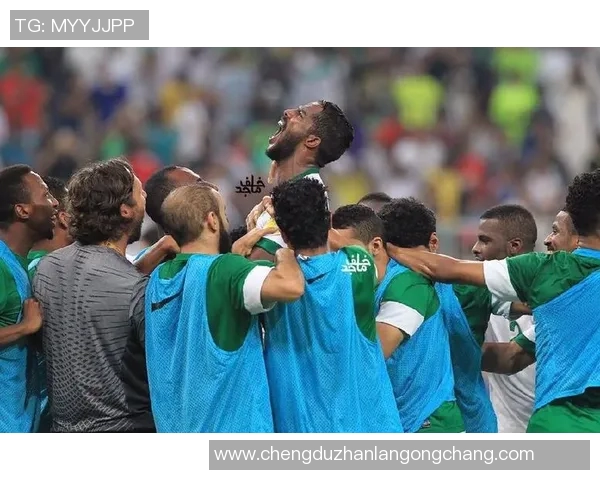 安特卫普与标准列日的激烈对决谁能笑到最后分析比赛前景与球队状态