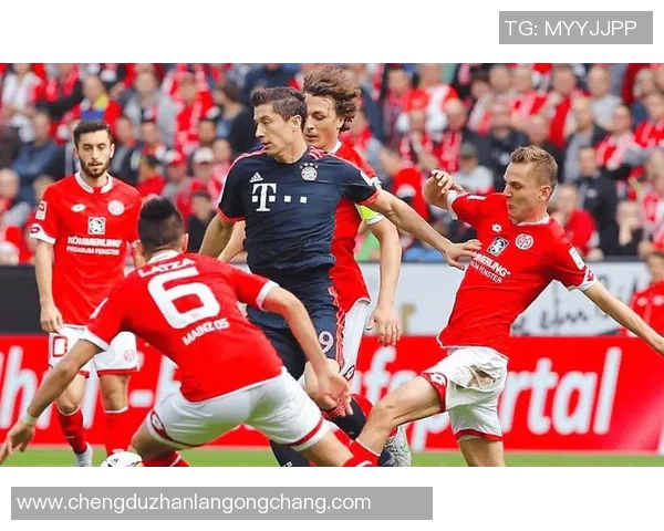 曼联迎战斯图加特期待重返巅峰展现强大实力与团队默契