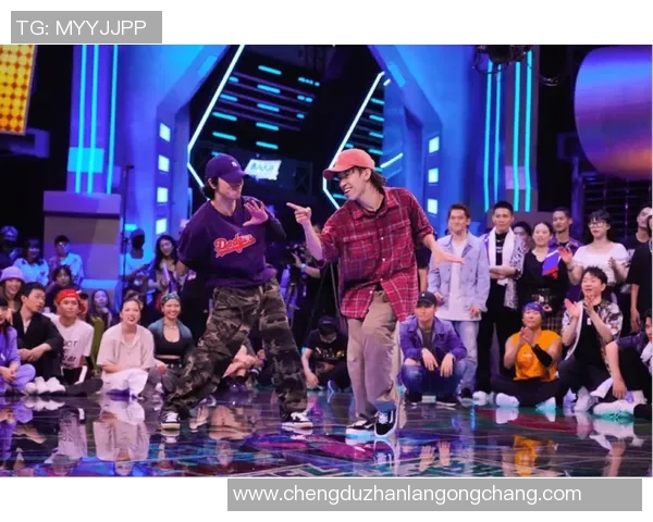 重庆街舞队荣登耐力排行榜第一名展现超强实力与团队精神 重庆街舞队荣登耐力排行榜第一名展现超强实力与团队精神