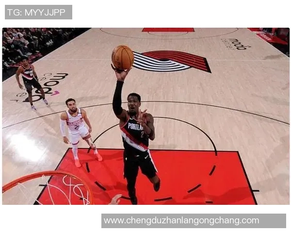 勇士与开拓者激战521场面精彩回顾与精彩瞬间分析